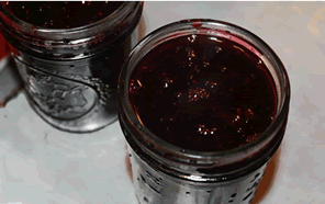 jam blueberry jar
